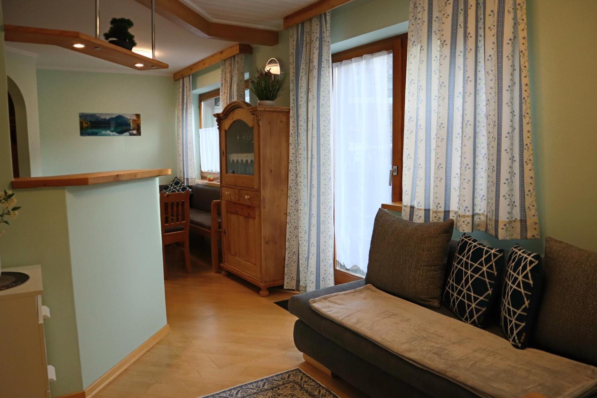 Landhaus-Appartements Warraich シュラートミンク エクステリア 写真