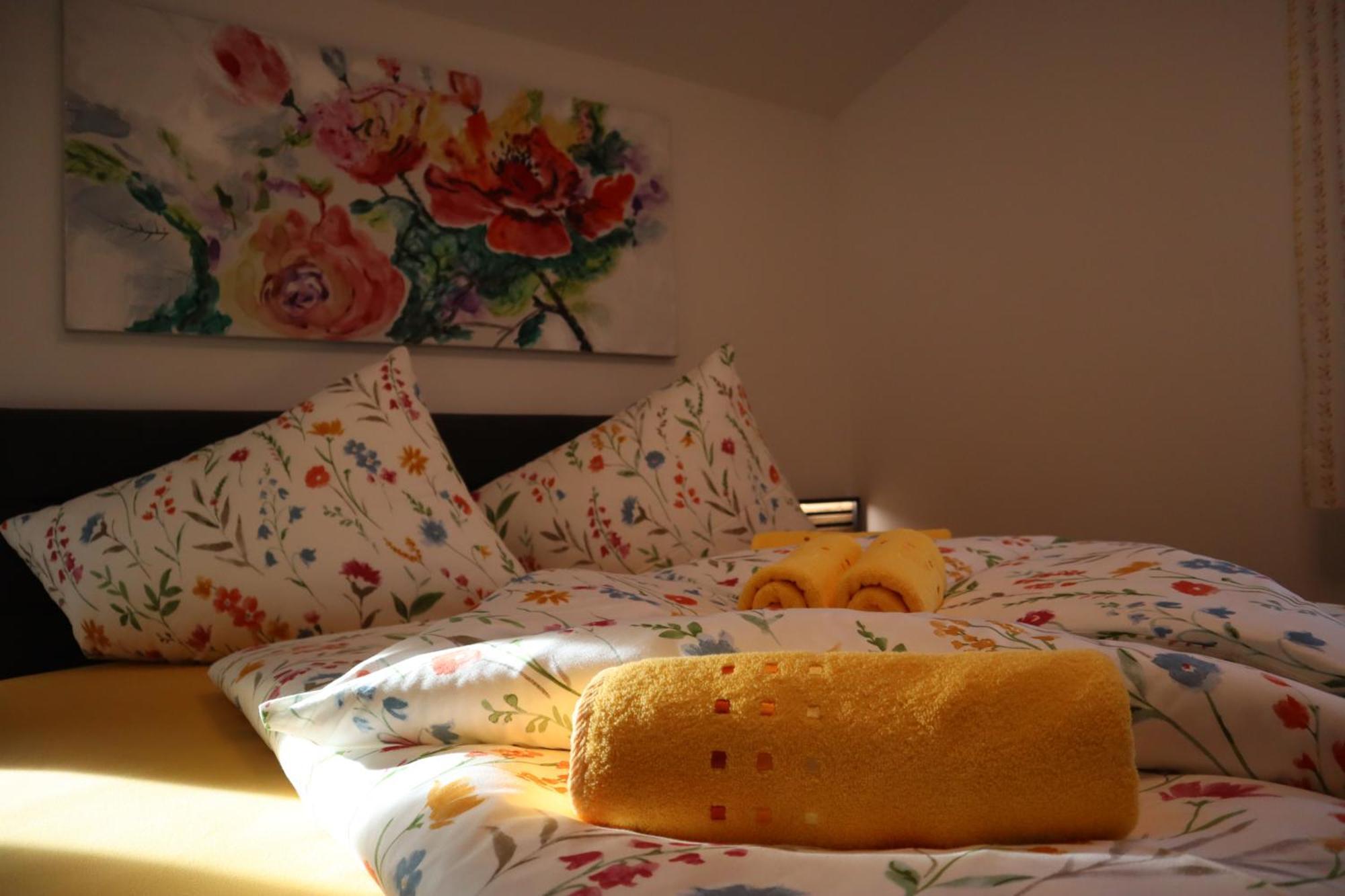 Landhaus-Appartements Warraich シュラートミンク エクステリア 写真